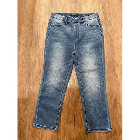 Judy Blue Skinny Fit Capri Jeans Medium Wash Women's Size 7/28 - Picture 2 of 10